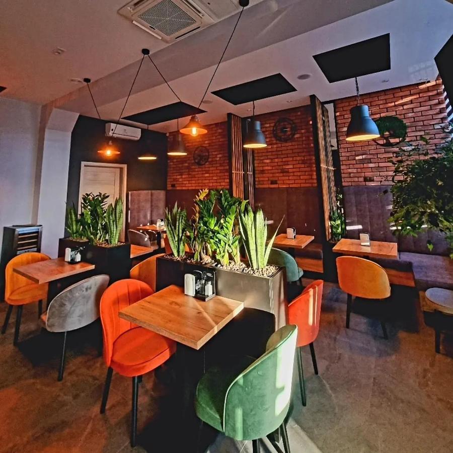 Hotel Zakliki Krakow Luaran gambar