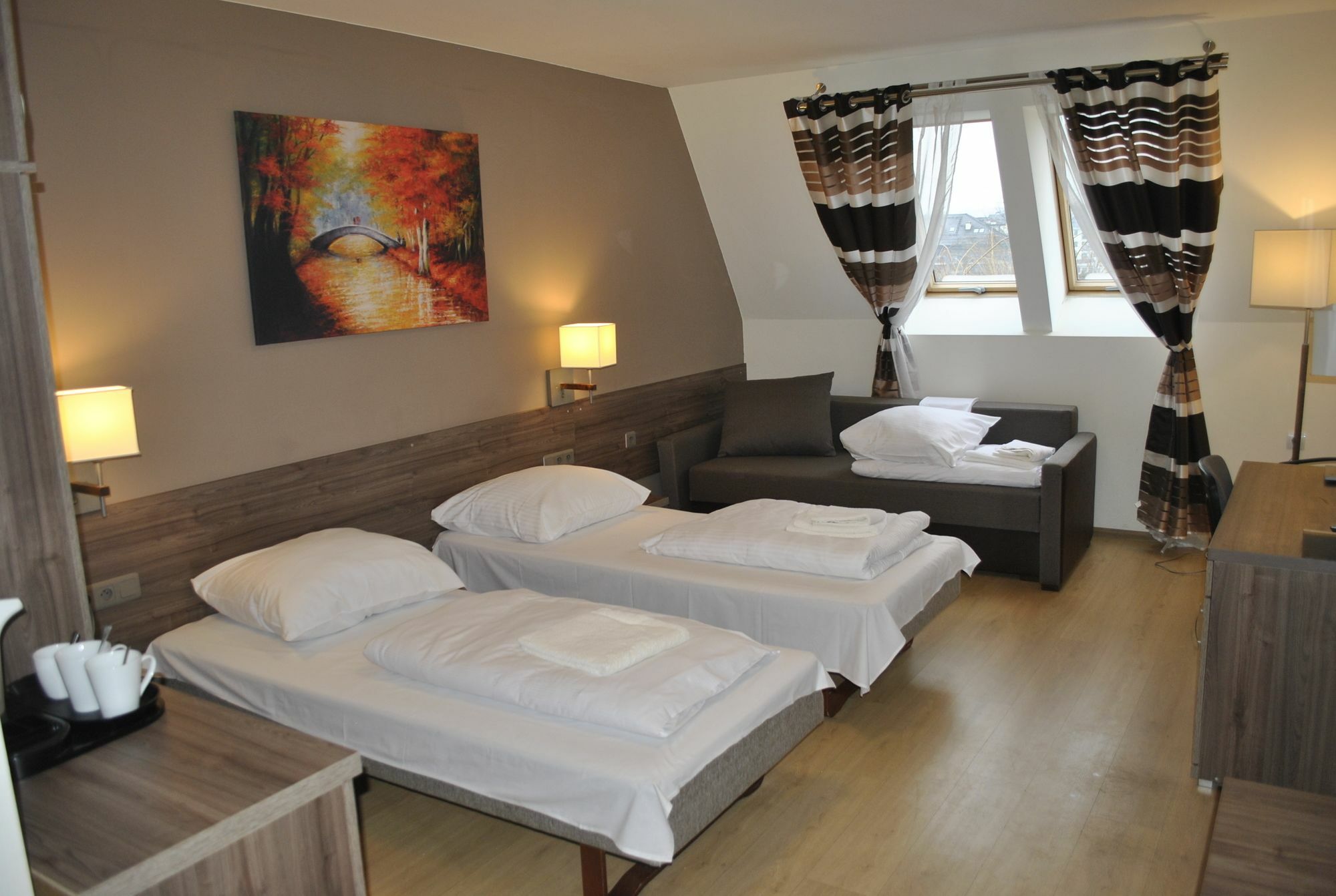 Hotel Zakliki Krakow Luaran gambar