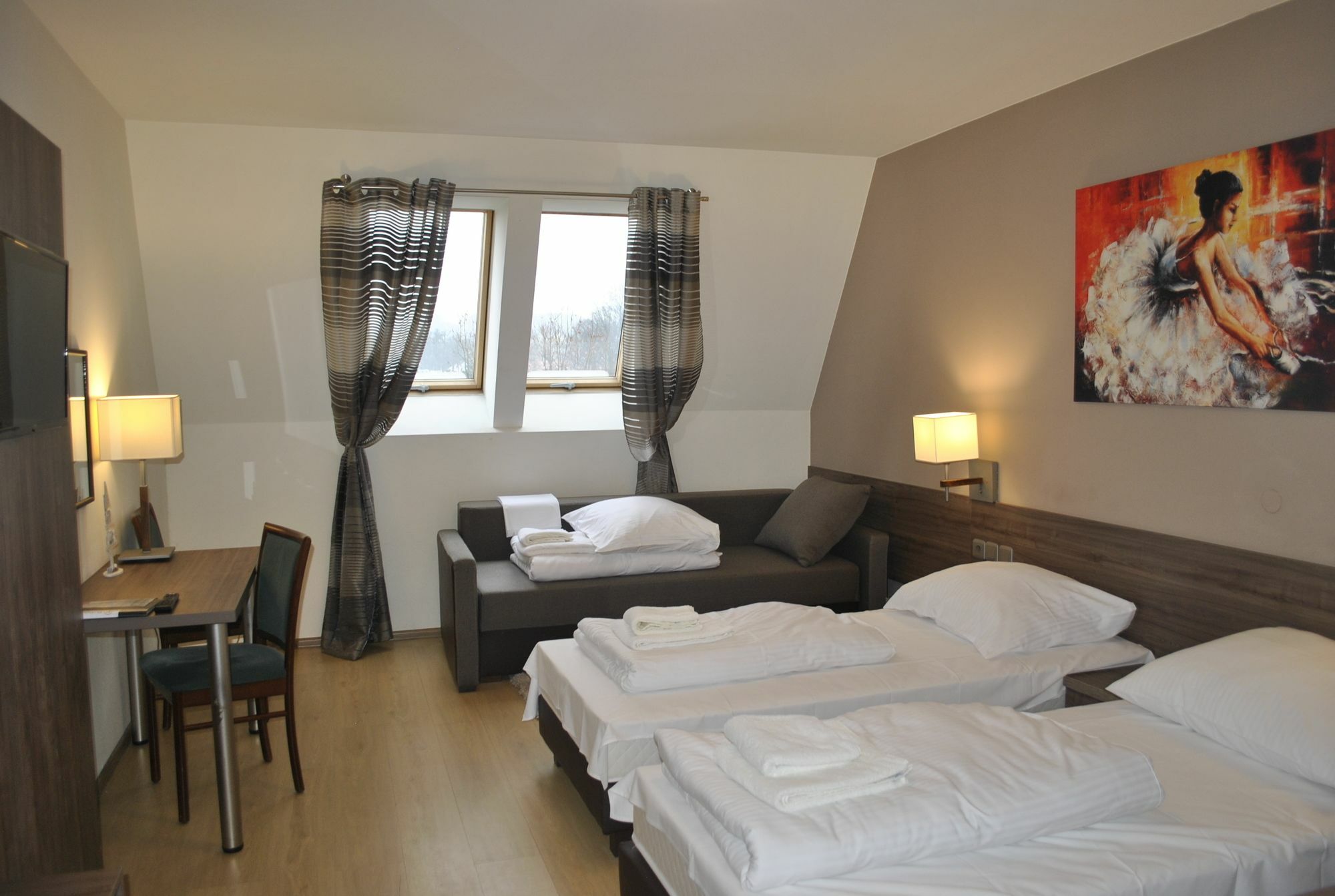 Hotel Zakliki Krakow Luaran gambar