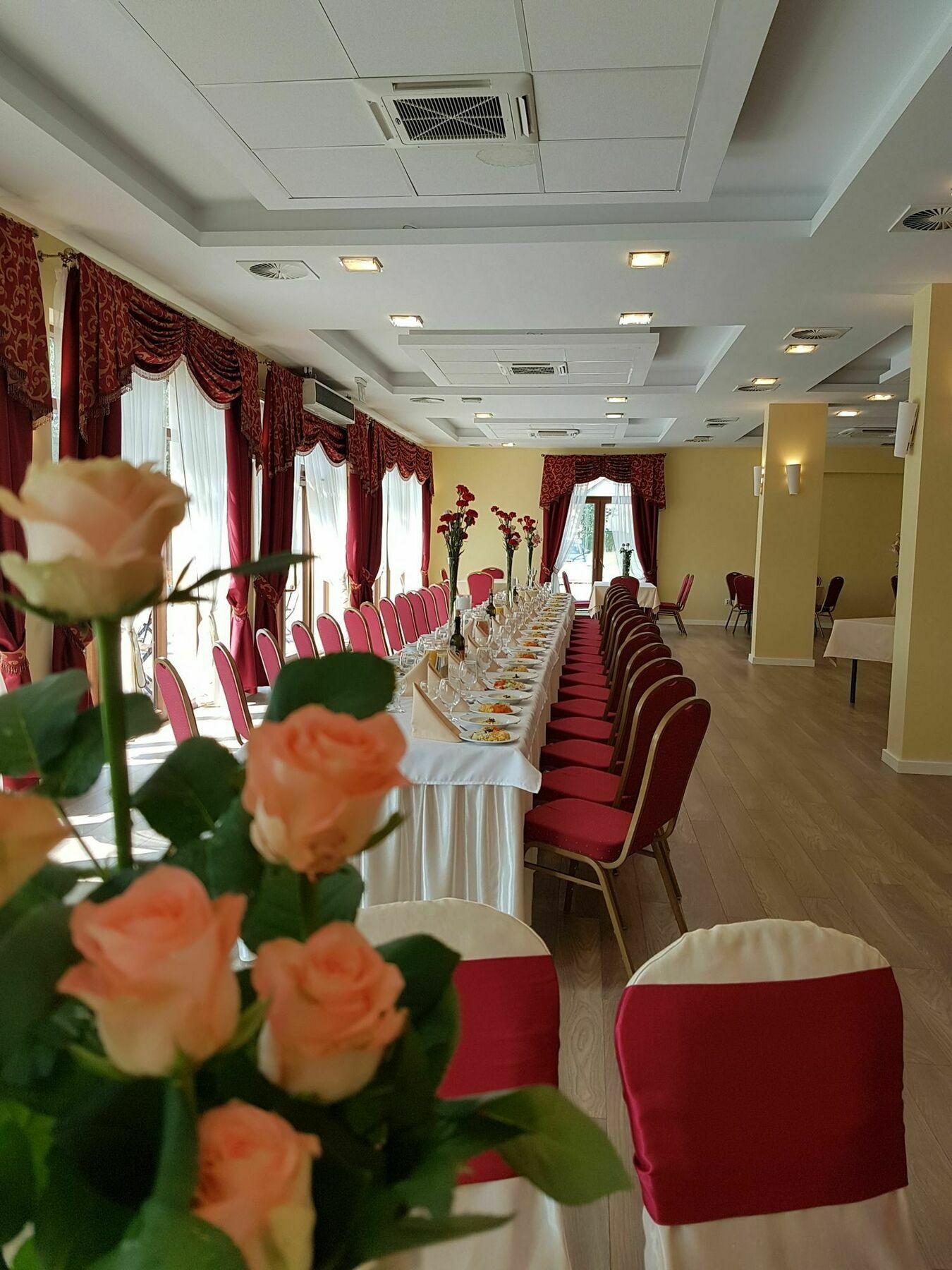 Hotel Zakliki Krakow Luaran gambar