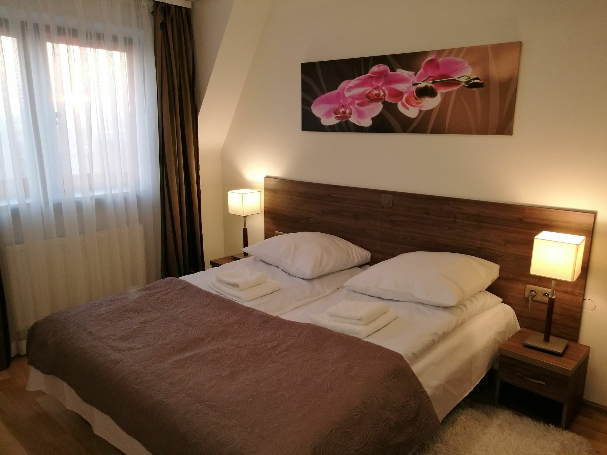 Hotel Zakliki Krakow Luaran gambar